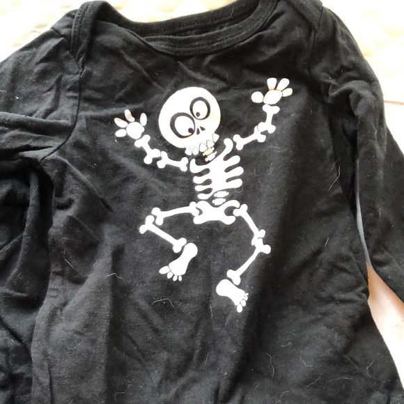 Long sleeve Halloween bundle - Picture 3 of 7